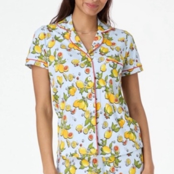 Roller Rabbit Other - Roller Rabbit Women's M Citrus Hearts Pajama Top